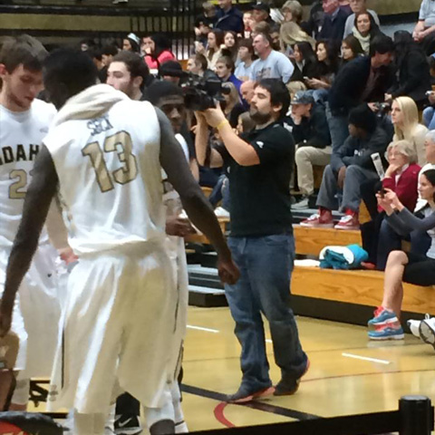 Nathan Romans records men’s basketball for Inside the Vandals.