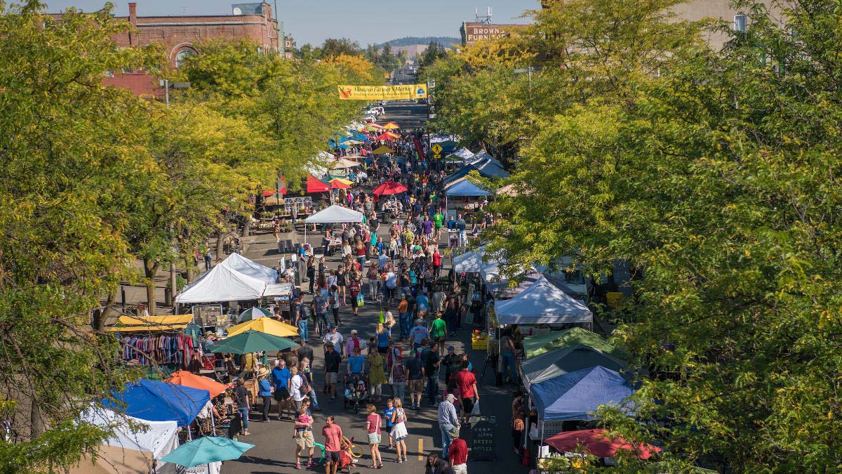 Aerial view of Saturday downtown farmers market