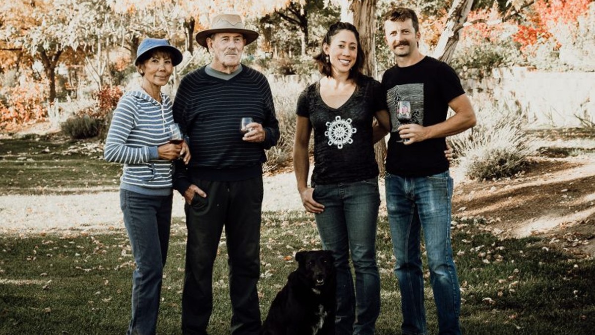 Indian Creek Winery Staff