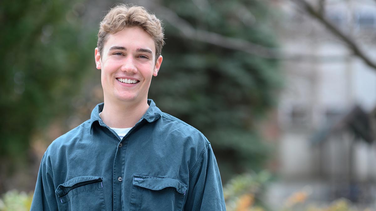CALS student Kent Youngdahl prepares for a career in sustainable food systems.