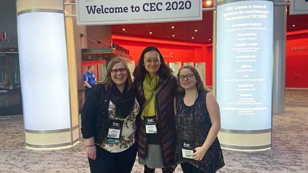 Associate Professor Ling Ling Tsao and two early childhood development and education undergraduate students traveled to the Council for Exceptional Children’s annual conference/convention in Portland, Oregon in February.