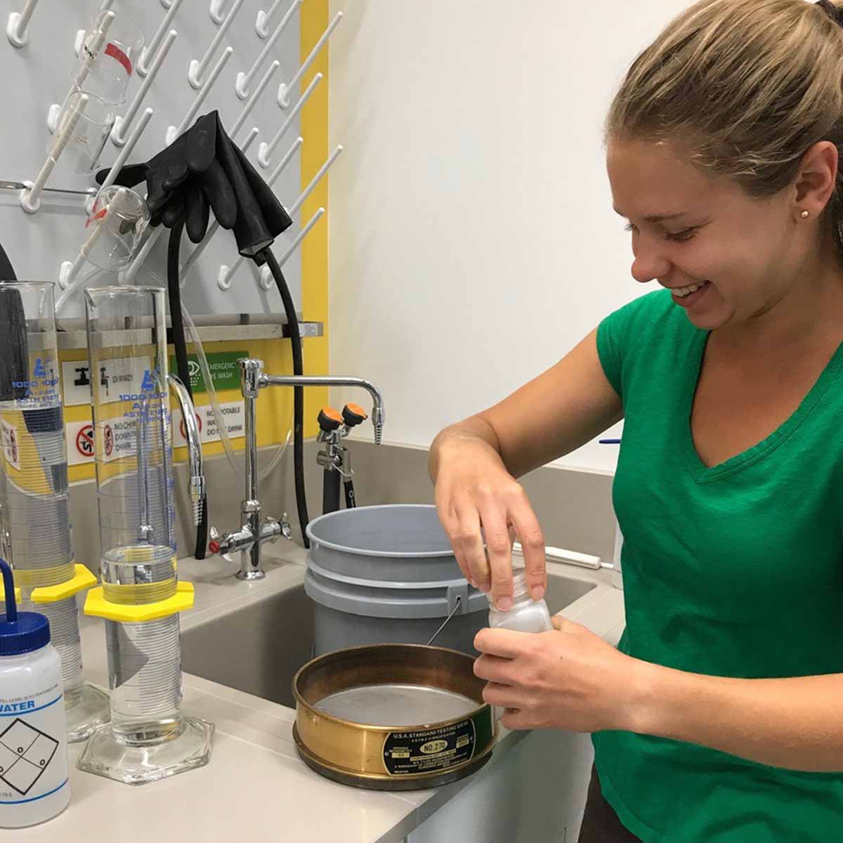 Bronte Soñé, a master’s student studying soil and land resources