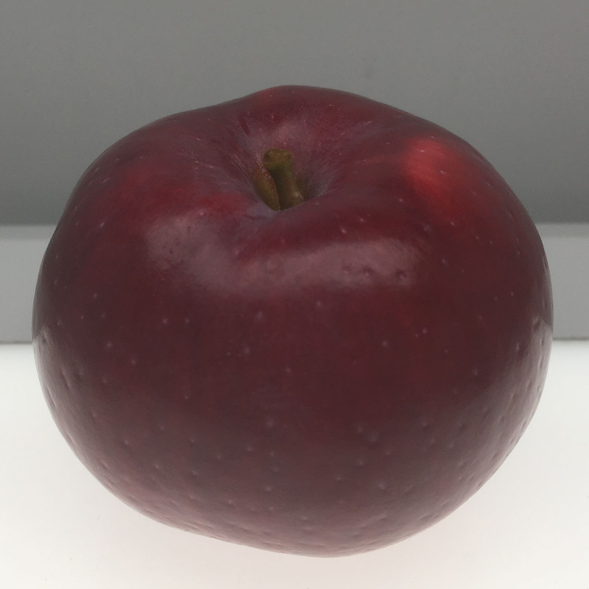 William's Pride apple