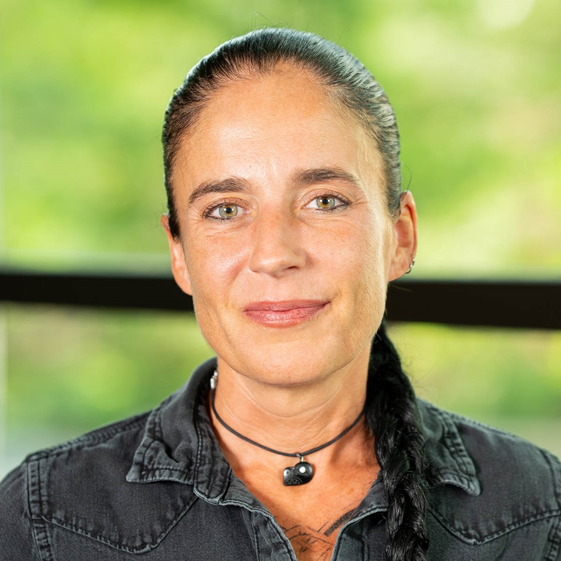 Omi Hodwitz