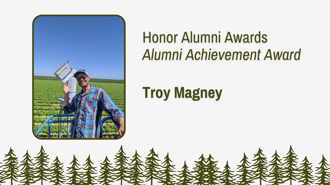 Alumni Achievement Award