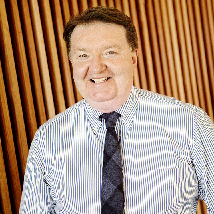 Professor Alastair McEwan Dean, Graduate School University of Queensland