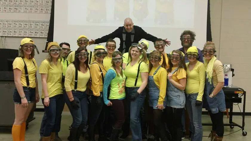 Kelly Christensen with the College of Science Ambassadors