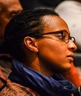 Dr, Anne Mitchell