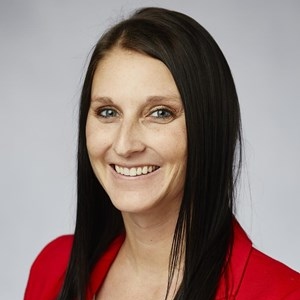 Sara Seronko headshot