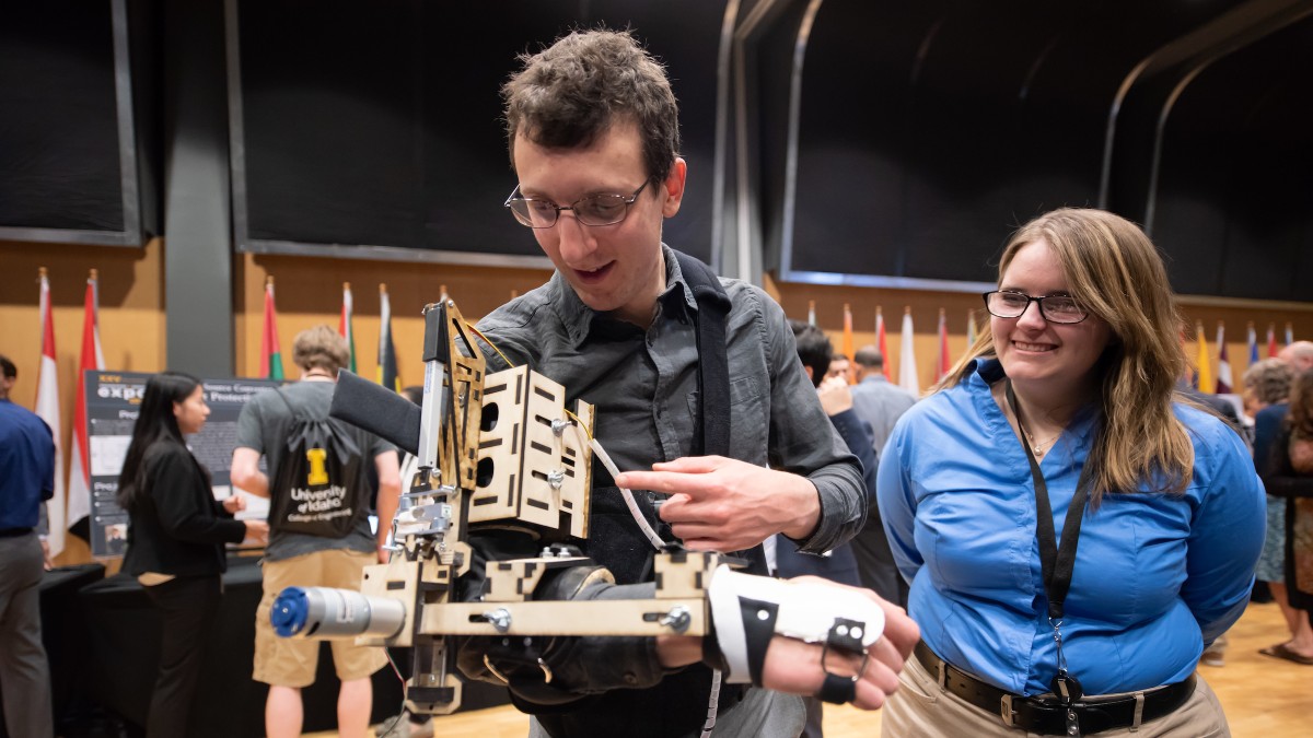 Engineering Expo Student