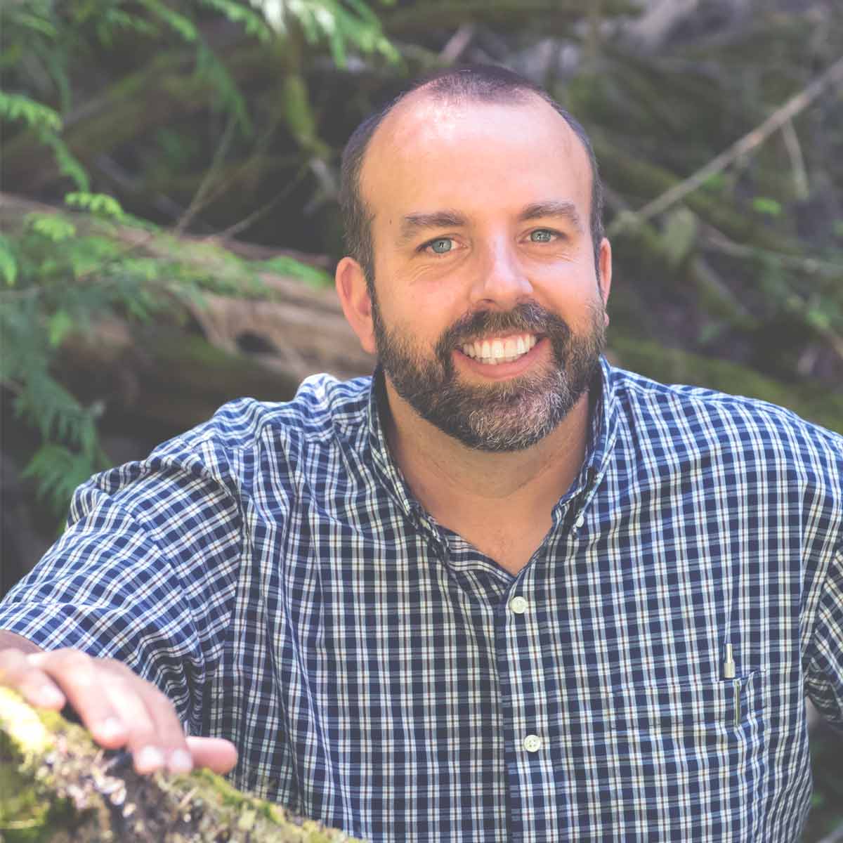 Assistant Professor Rob Keefe