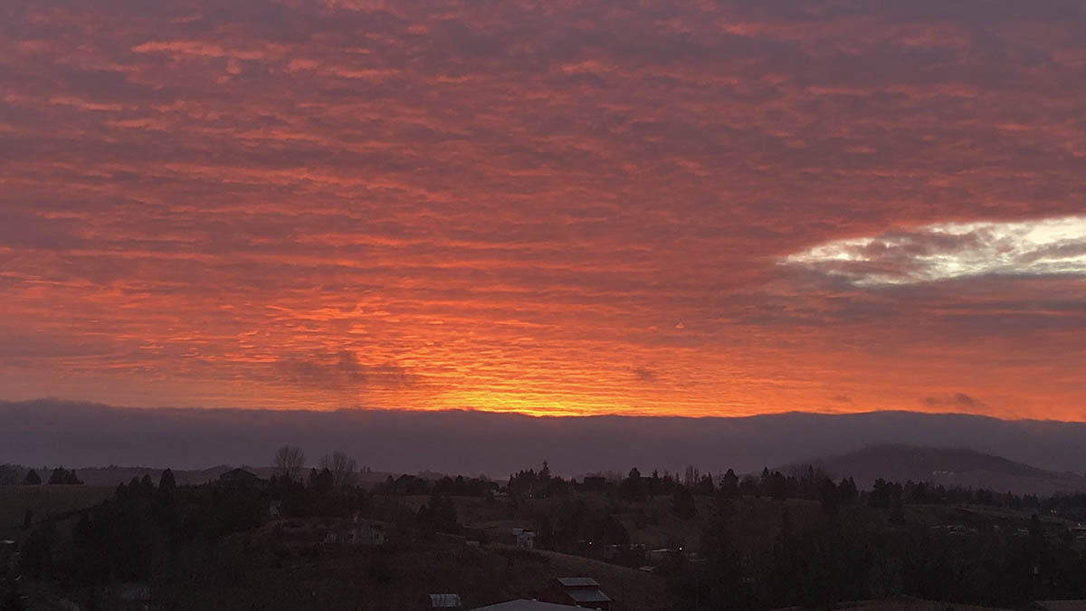 Sunrise at Tomer Butte