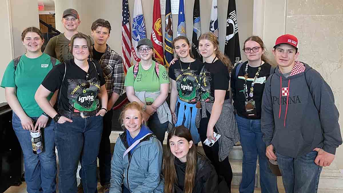 A group photo of young men and women.
