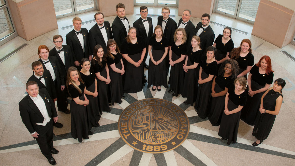 The Vandaleers posing in the atrium of the UI Commons.