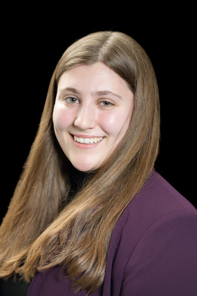 Headshot of Gillian Glivar, Pre-Med Mentoring Program participant