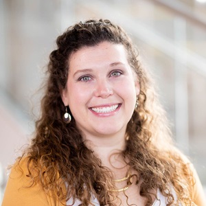 Maggie Scott