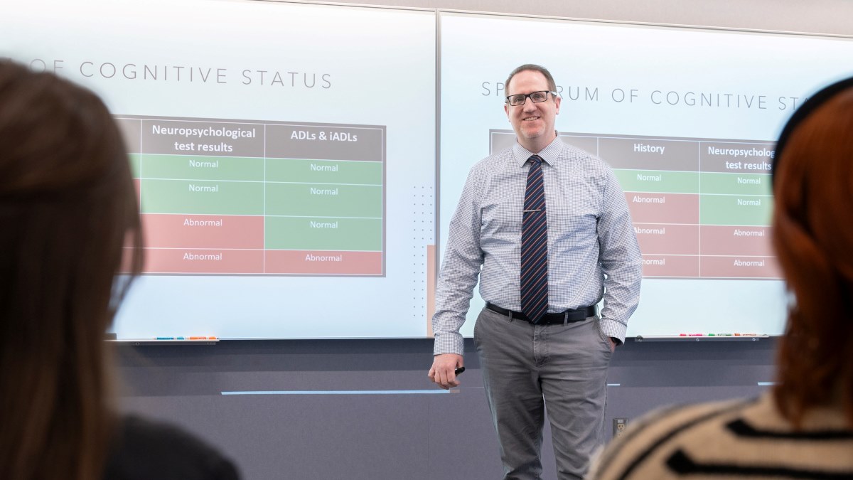 Professor Thomas Ferrer teaching a class on dementia.